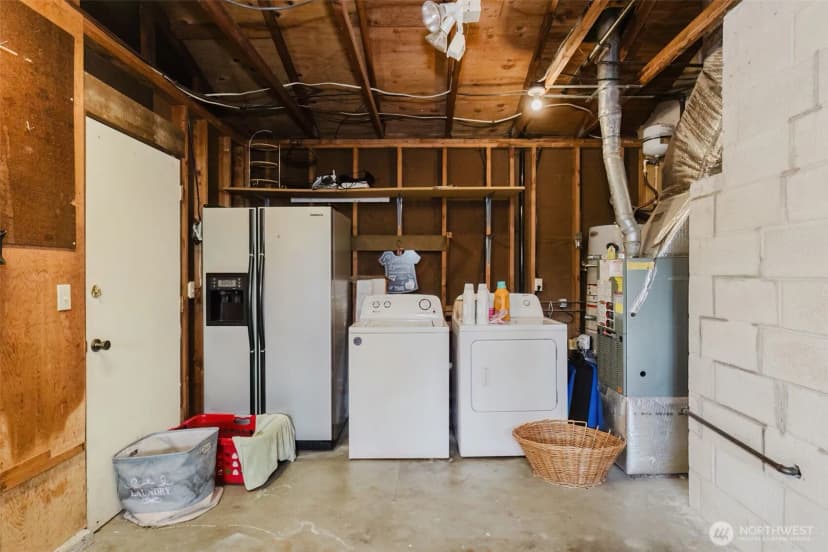Property photo for 7029 Parkdale Drive Nw, Bremerton photo 23