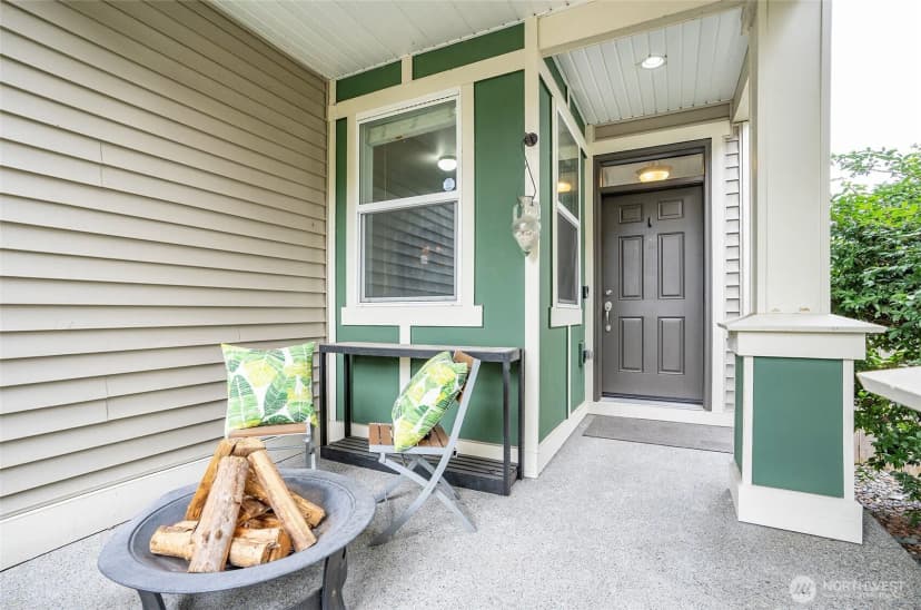 Property photo for 17712 17th Avenue E, Spanaway photo 2