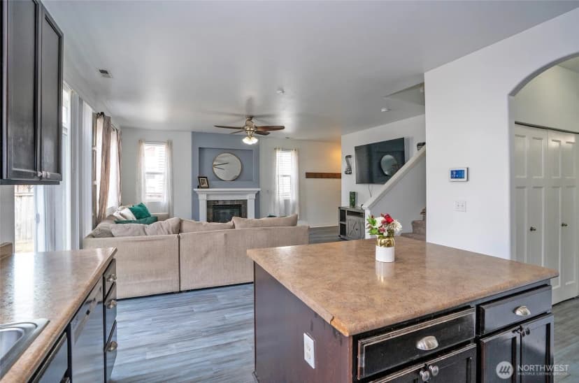 Property photo for 17712 17th Avenue E, Spanaway photo 14