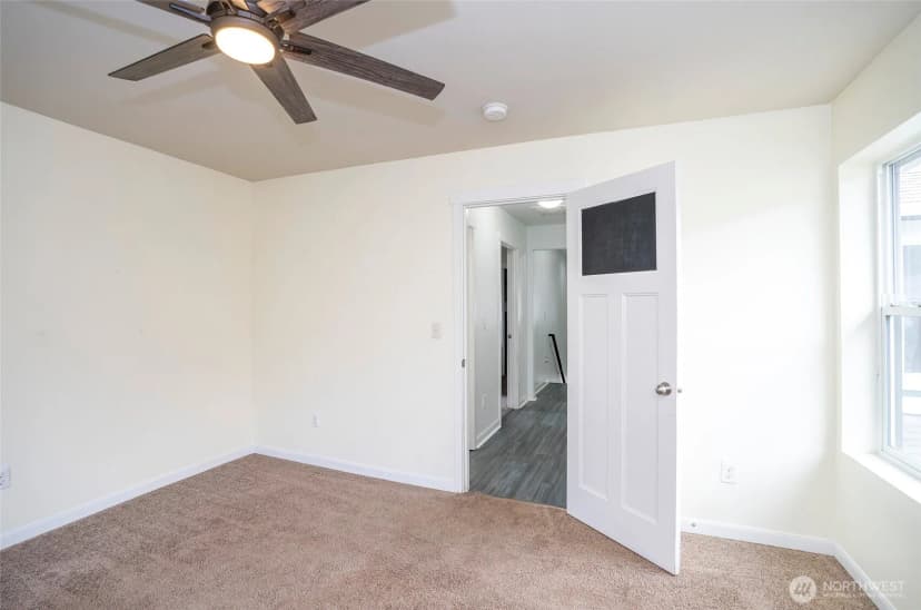 Property photo for 17712 17th Avenue E, Spanaway photo 29