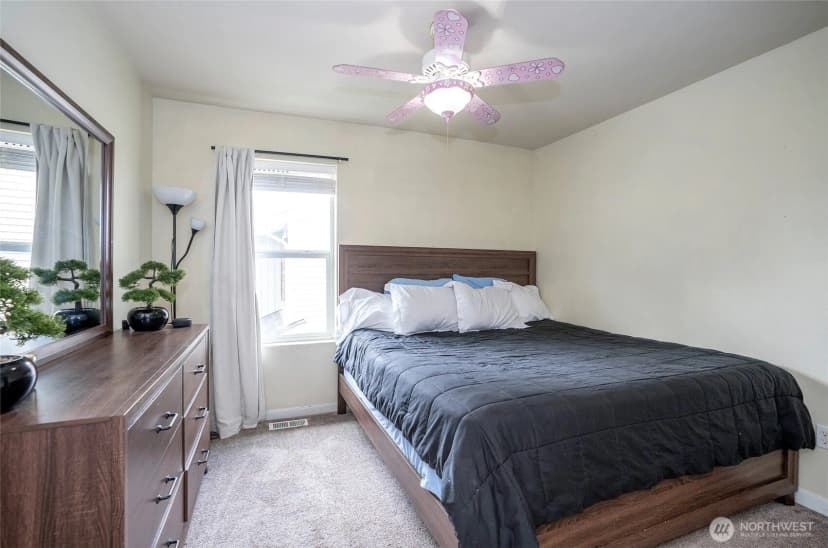 Property photo for 17712 17th Avenue E, Spanaway photo 27