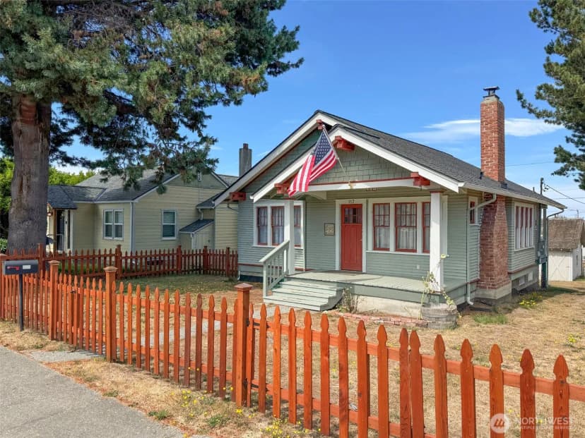 Property photo for 117 W 10th Street, Port Angeles photo 40