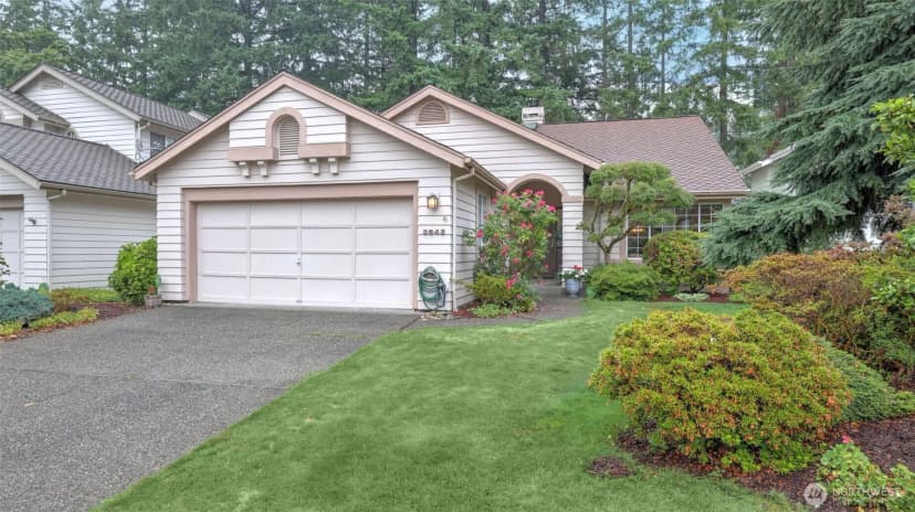 Property photo for 3642 254th Avenue Se, Sammamish