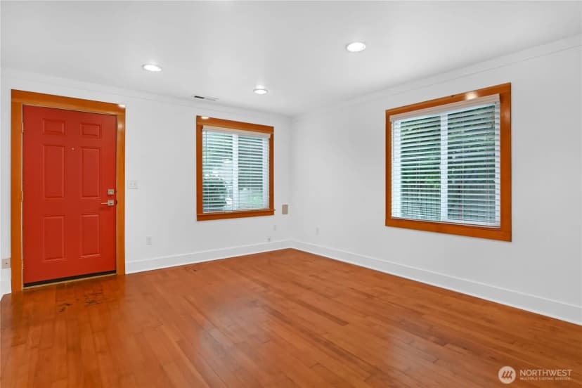 Property photo for 236 Milroy Street Nw, Olympia photo 6