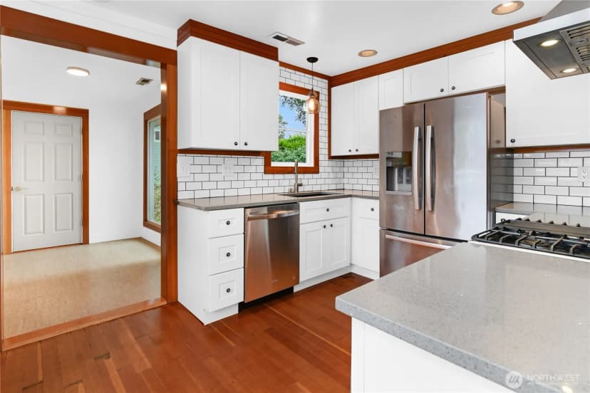 Property photo for 236 Milroy Street Nw, Olympia photo 9