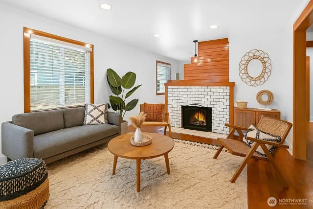 Property photo for 236 Milroy Street Nw, Olympia photo 4