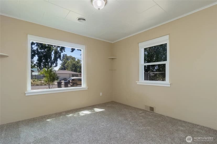 Property photo for 627 Juniper Street, Walla Walla photo 6