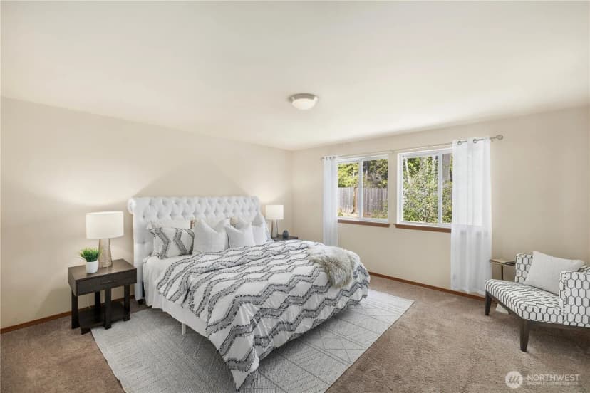 Property photo for 596 Ne Nantucket Street, Bremerton photo 13