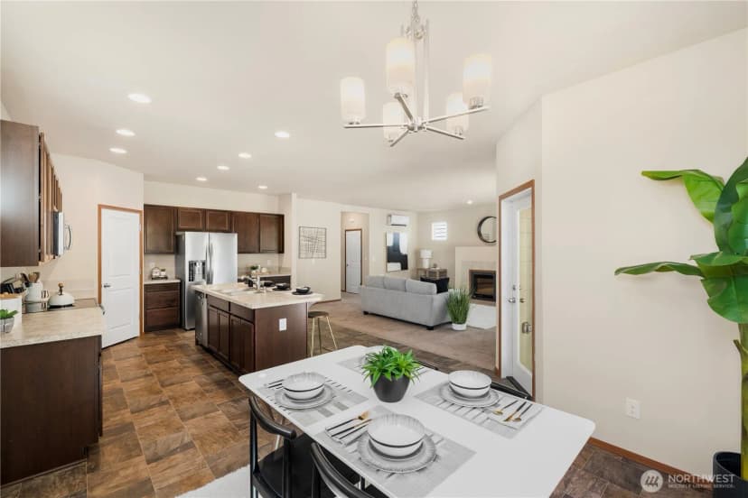 Property photo for 596 Ne Nantucket Street, Bremerton photo 7