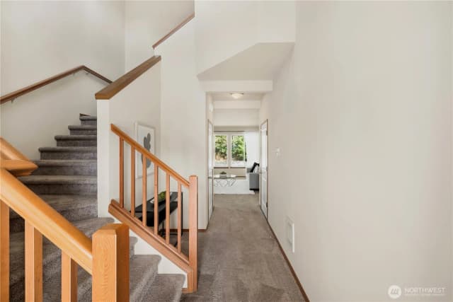 Property photo for 596 Ne Nantucket Street, Bremerton photo 3