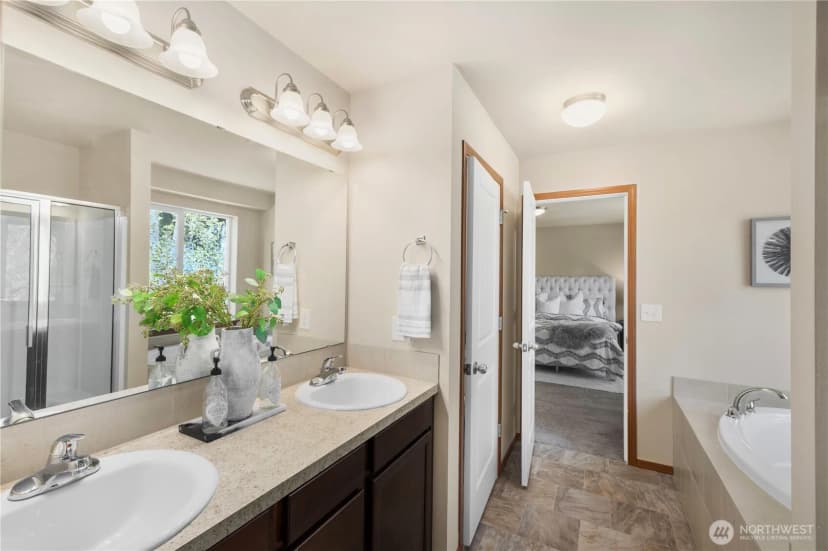 Property photo for 596 Ne Nantucket Street, Bremerton photo 16