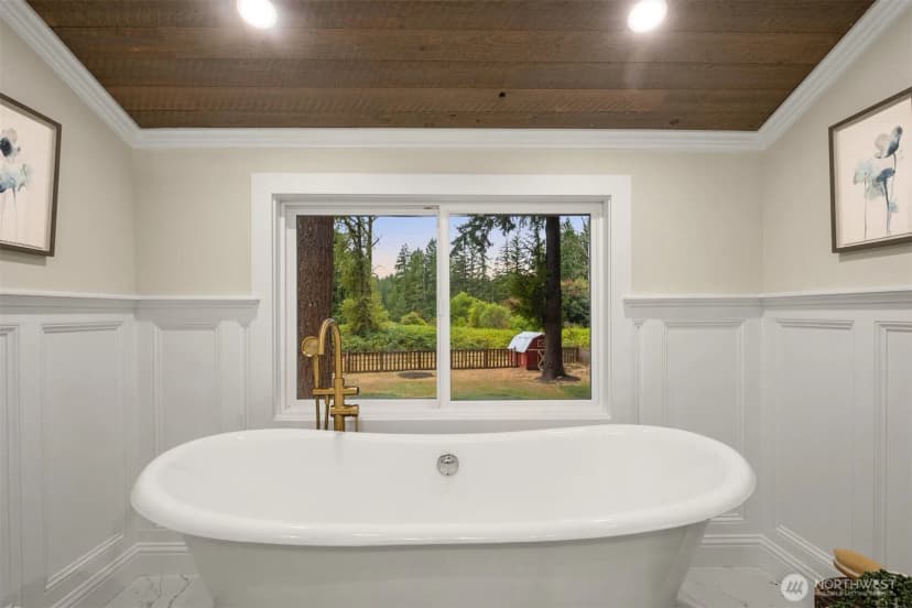 Property photo for 22842 Ne 42nd St, Redmond photo 16