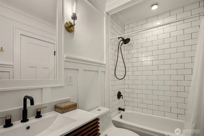 Property photo for 22842 Ne 42nd St, Redmond photo 23