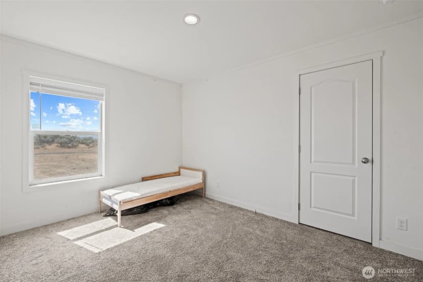 Property photo for 910 Canyon Trail, Ephrata photo 17