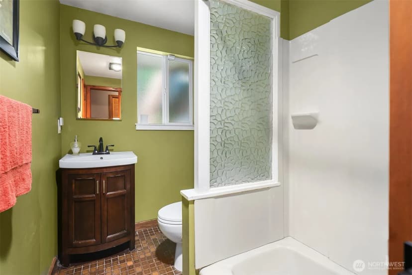 Property photo for 6225 Dale Way, Lynnwood photo 15