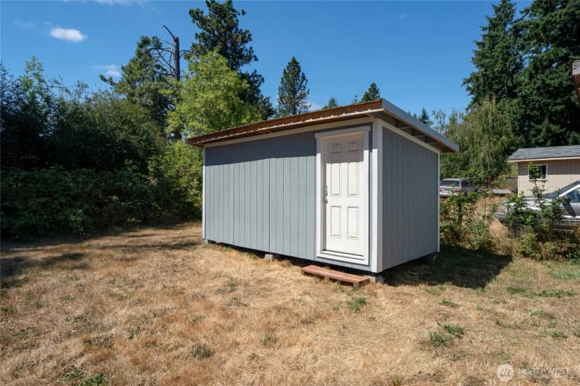 Property photo for 8628 Thuja Avenue Se, Yelm photo 21
