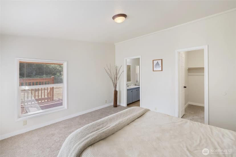 Property photo for 8628 Thuja Avenue Se, Yelm photo 12