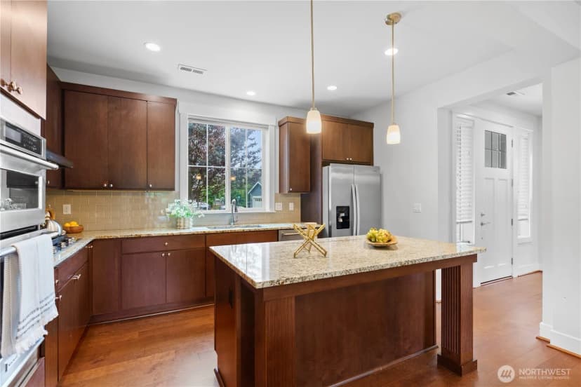 Property photo for 18720 44th Drive Se, Bothell photo 12