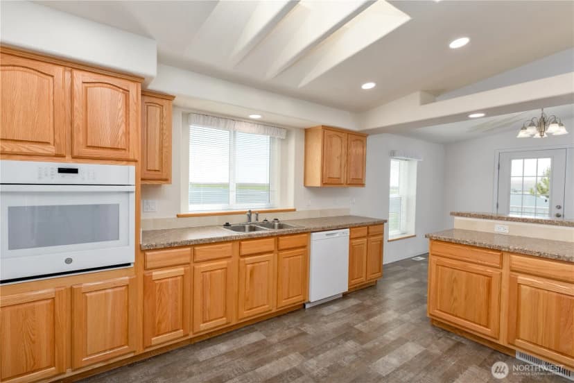 Property photo for 3623 Nw Dodson Road, Ephrata photo 16