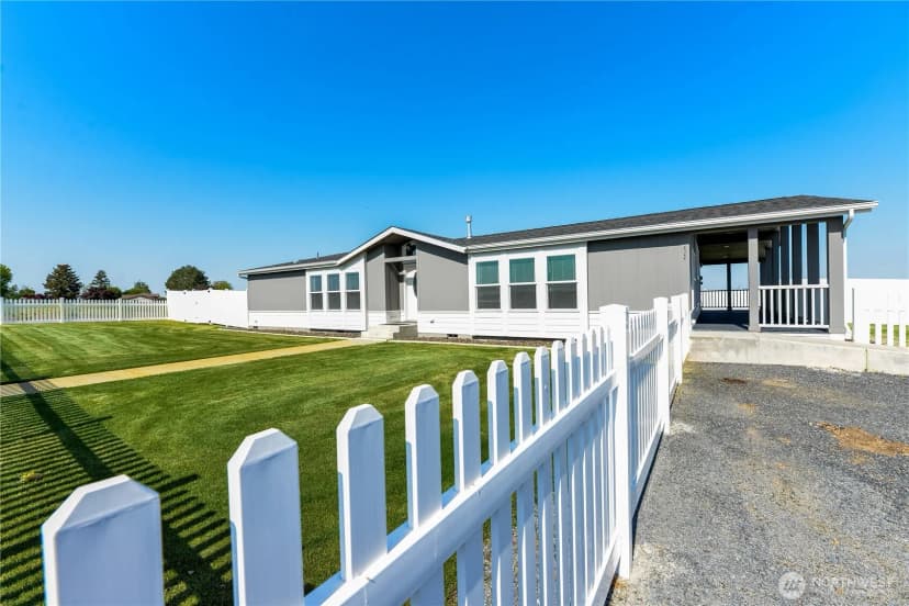 Property photo for 3623 Nw Dodson Road, Ephrata photo 2