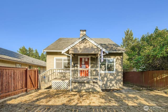 Property photo for 5040 35th Avenue Sw, Seattle