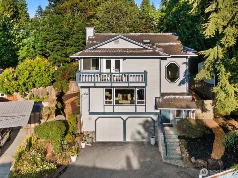 Property photo for 537 Ne 103rd Street, Seattle photo 30