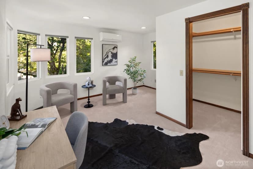 Property photo for 537 Ne 103rd Street, Seattle photo 23