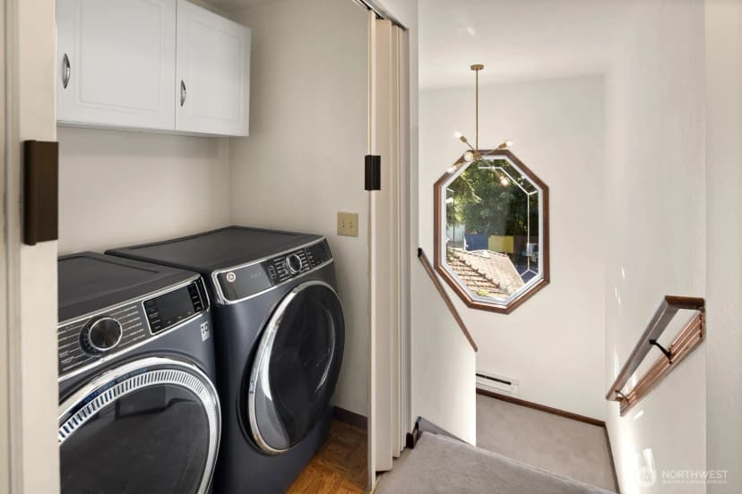 Property photo for 537 Ne 103rd Street, Seattle photo 25