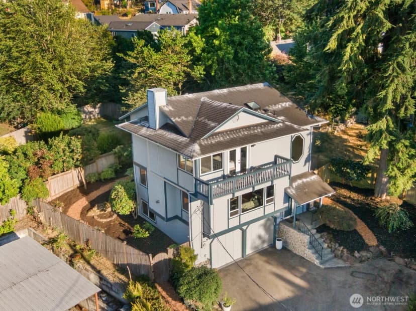 Property photo for 537 Ne 103rd Street, Seattle photo 31