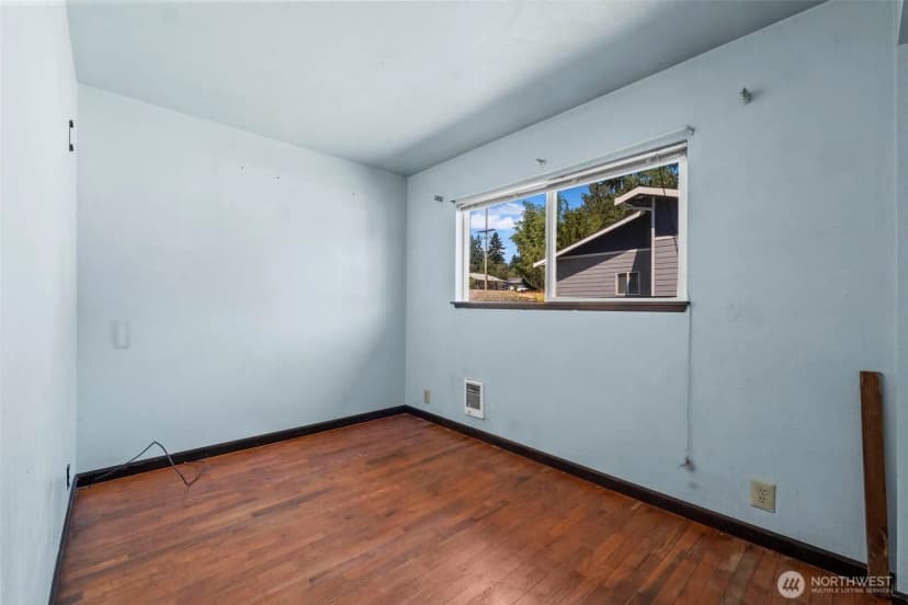Property photo for 3316 Perry Avenue, Bremerton photo 18