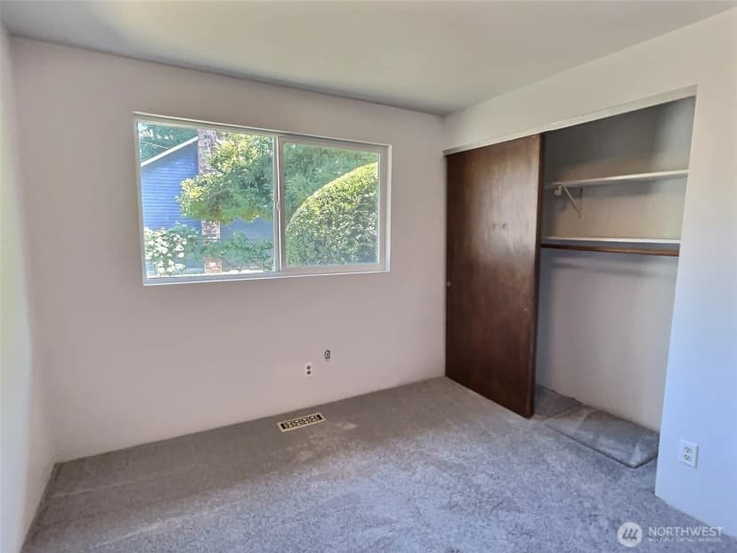 Property photo for 14922 134th Avenue Se, Renton photo 23