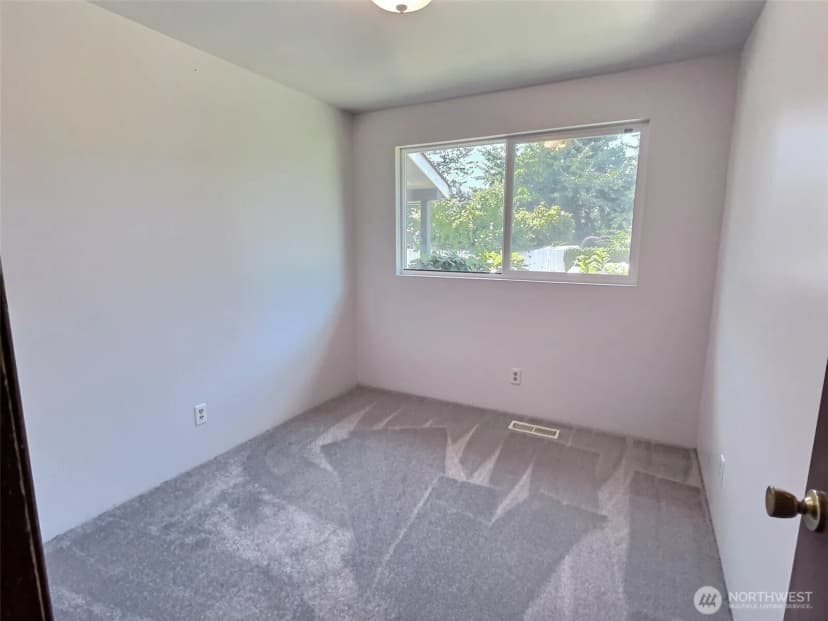 Property photo for 14922 134th Avenue Se, Renton photo 26