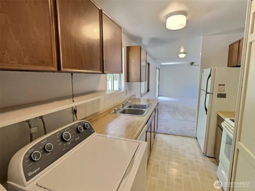 Property photo for 14922 134th Avenue Se, Renton photo 21