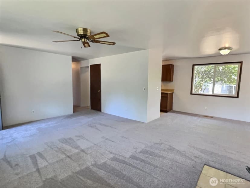 Property photo for 14922 134th Avenue Se, Renton photo 14