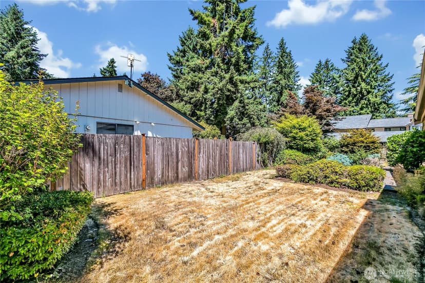 Property photo for 1803 150th Avenue Se, Bellevue photo 25