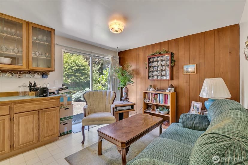 Property photo for 1803 150th Avenue Se, Bellevue photo 15
