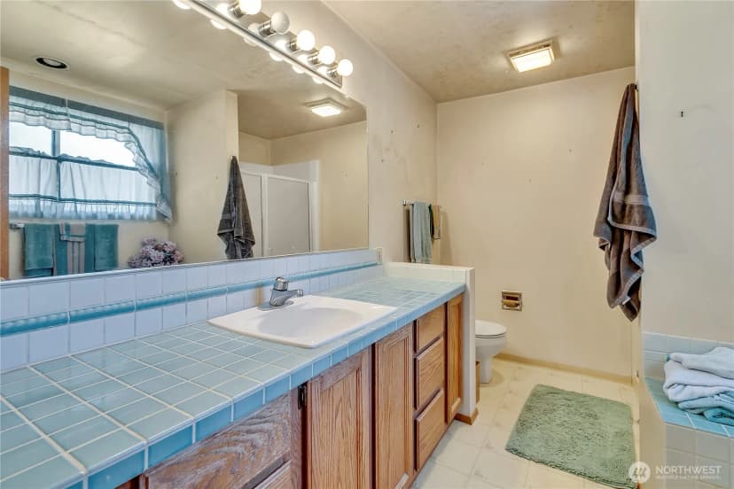 Property photo for 1803 150th Avenue Se, Bellevue photo 20