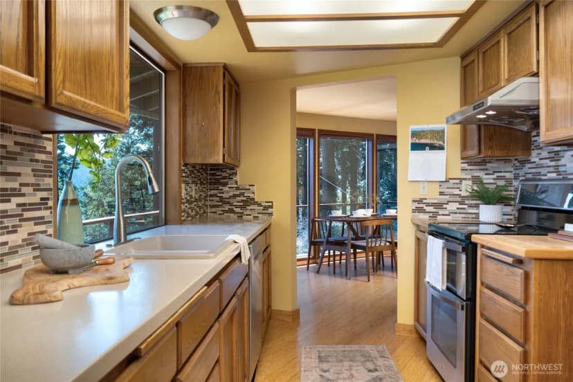 Property photo for 15127 Gibralter Road, Anacortes photo 12