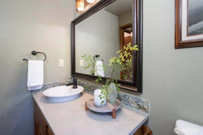 Property photo for 15127 Gibralter Road, Anacortes photo 14