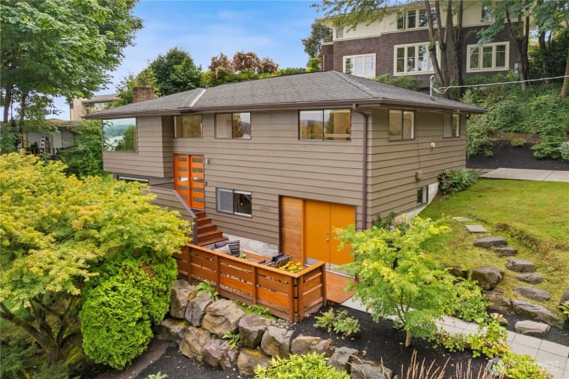 Property photo for 3701 E Jefferson Street, Seattle