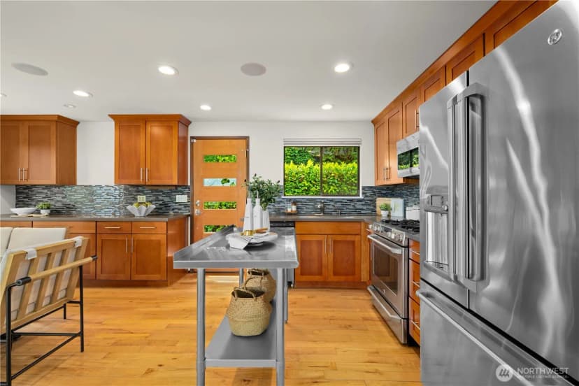 Property photo for 3701 E Jefferson Street, Seattle photo 12