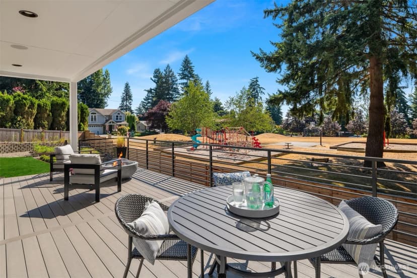 Property photo for 11407 Ne 103rd Place, Kirkland photo 13