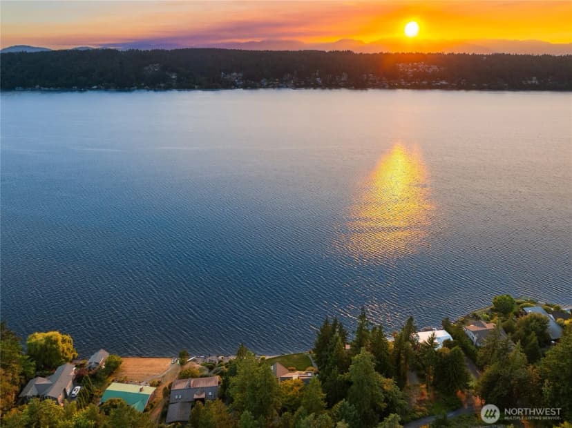 Property photo for 5141 Crystal Springs Drive Ne, Bainbridge Island photo 38