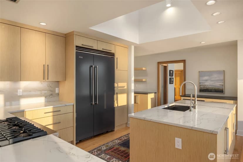 Property photo for 5141 Crystal Springs Drive Ne, Bainbridge Island photo 9