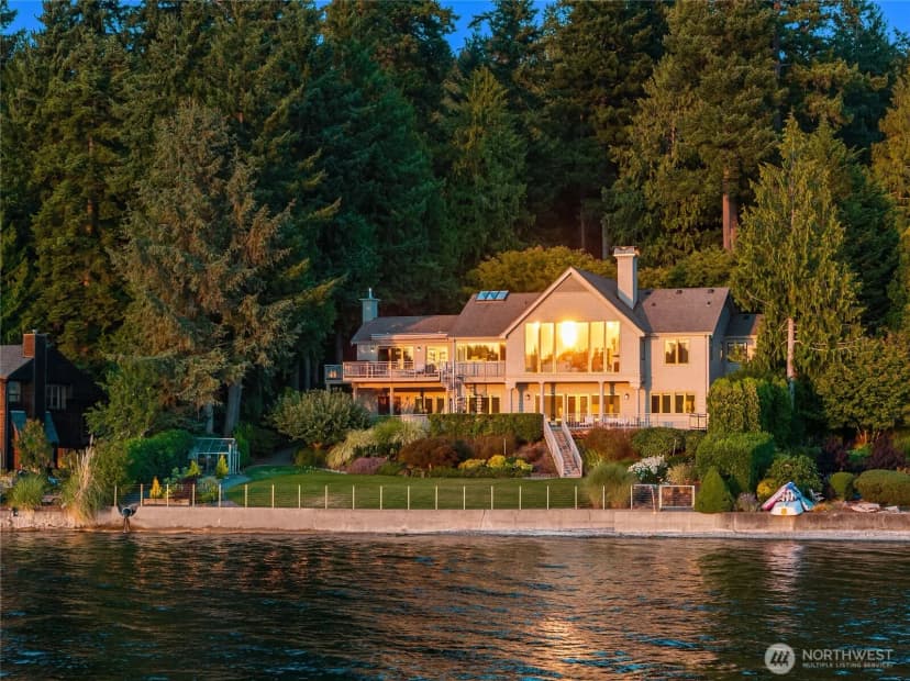 Property photo for 5141 Crystal Springs Drive Ne, Bainbridge Island