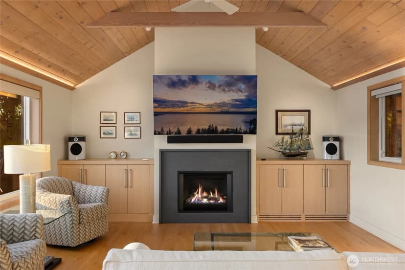 Property photo for 5141 Crystal Springs Drive Ne, Bainbridge Island photo 13