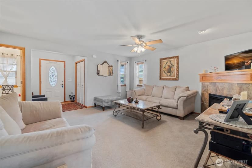 Property photo for 1150 Homestead Drive, Burlington photo 10