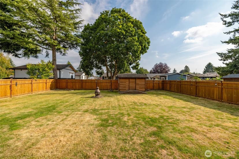 Property photo for 1150 Homestead Drive, Burlington photo 35