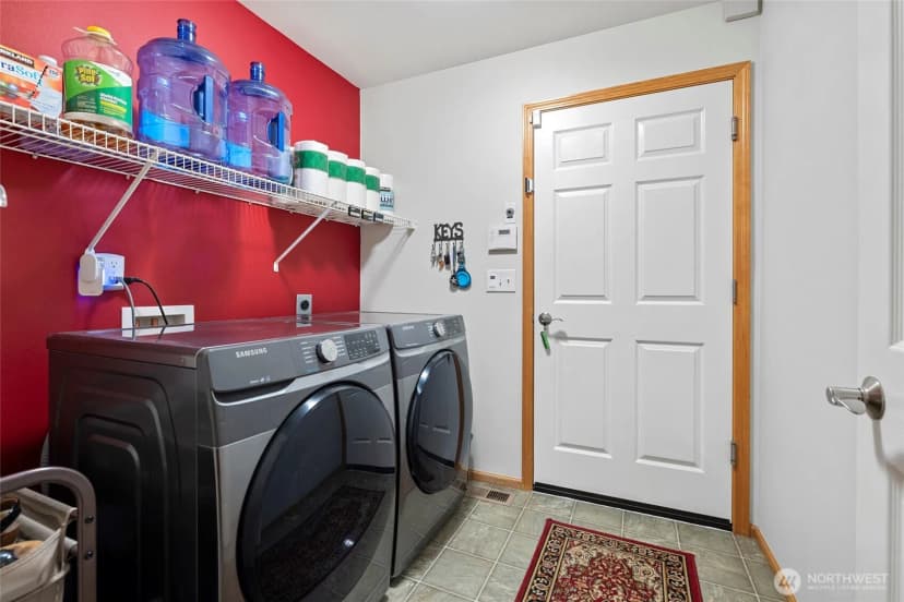 Property photo for 1150 Homestead Drive, Burlington photo 30