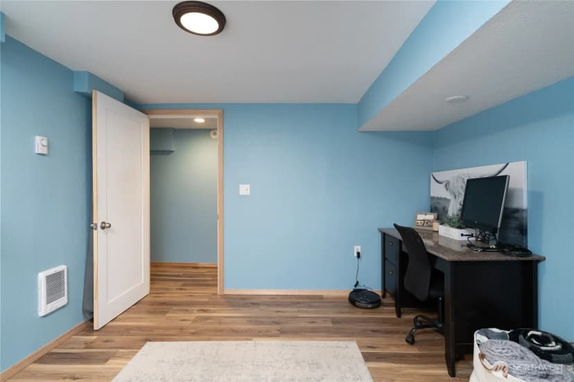 Property photo for 319 S Anacortes Street, Burlington photo 21